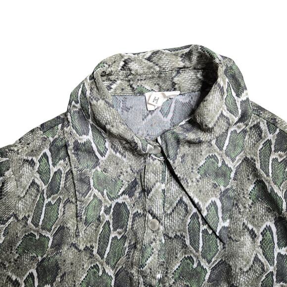 Revolve Song of Style Otto Top in Green Snake Size: XXS - Picture 4 of 6